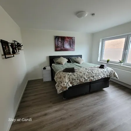 Apartment At Gardi - *